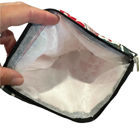 Red and White Floral Zip Close Cosmetic Bag - Picture 3 of 4